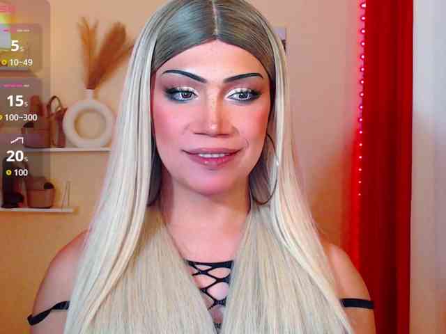 YoursexyKaren Live Webcam on BongaCams