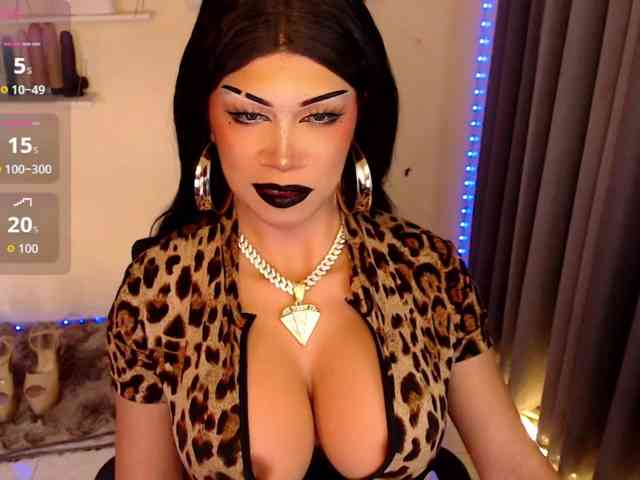 YoursexyKaren Live Webcam on BongaCams