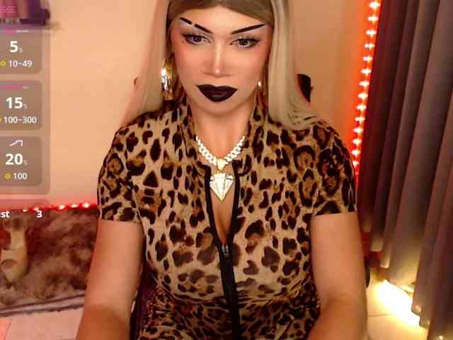 YoursexyKaren Live Webcam on BongaCams