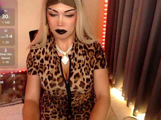 YoursexyKaren Live Webcam on BongaCams