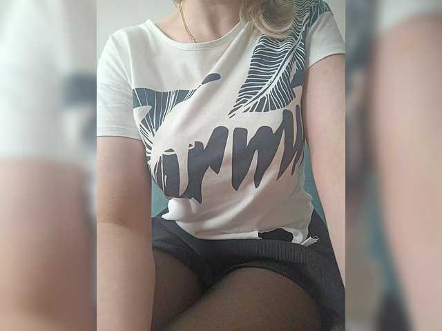 Palmyra's BongaCams show and profile