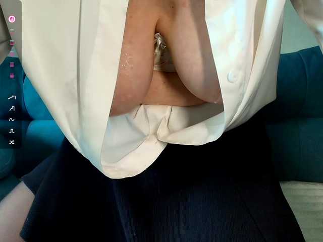 Palmyra's BongaCams show and profile