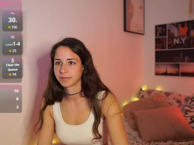 Dinacaguimbal's BongaCams show and profile