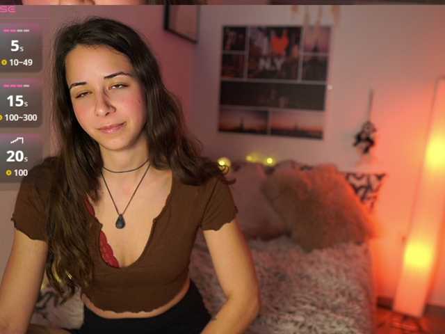 Dinacaguimbal's BongaCams show and profile