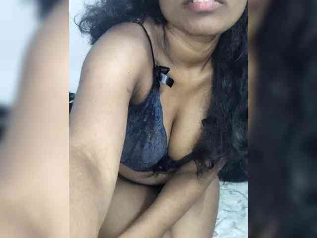 Sizzling2samm webcam