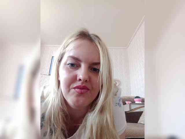 NellieVega webcam