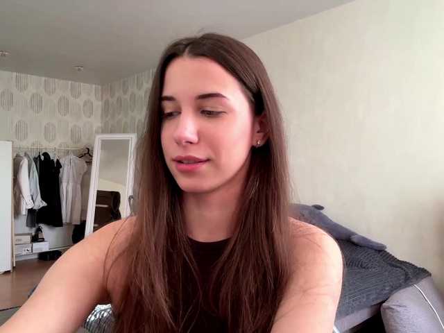 BridgettWelfel — Goal - Teasing nipples under bra ! Hello,today blow a kiss. my first day, lets go fun|  @remain 