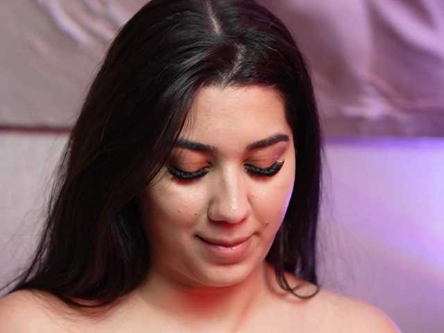 JuliaCoral's BongaCams show and profile