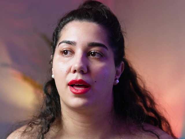 JuliaCoral's BongaCams show and profile