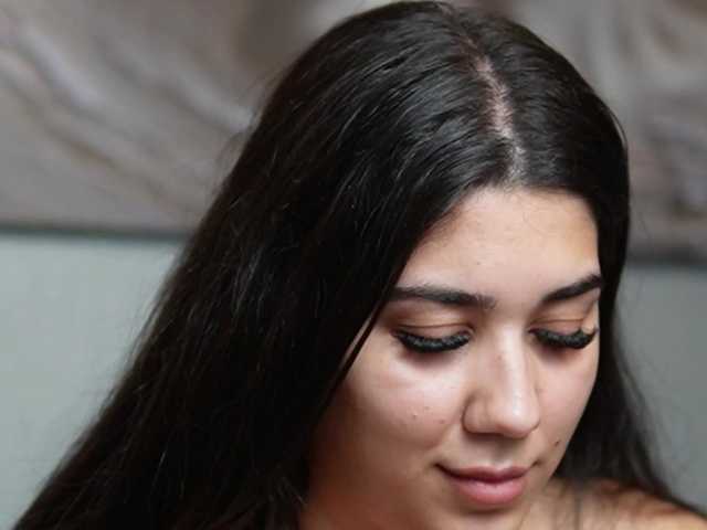 JuliaCoral's BongaCams show and profile