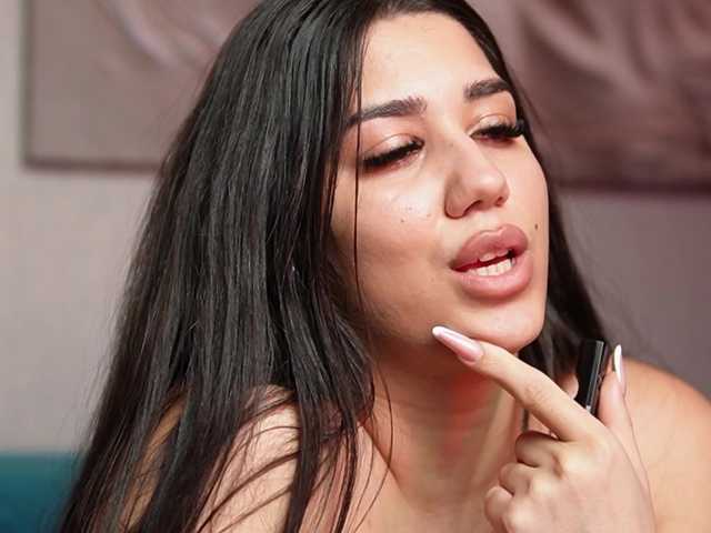 JuliaCoral's BongaCams show and profile