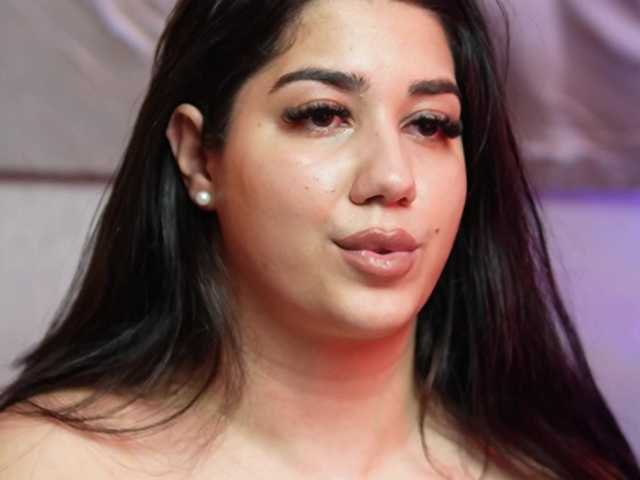 JuliaCoral's BongaCams show and profile