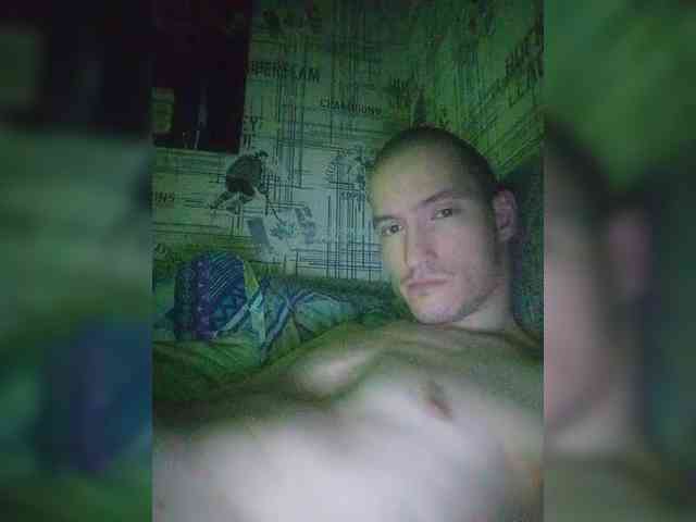 Steverdy Live Webcam on BongaCams