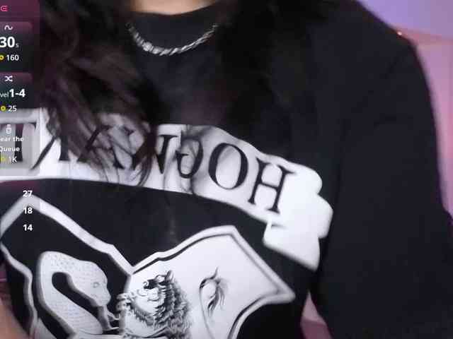 MadisonCastillo MadisonCastillo