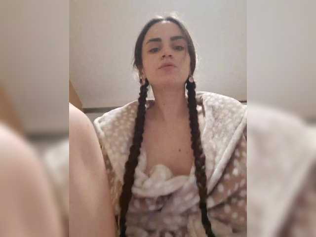 NEW-MODEL – webcam model profile photo