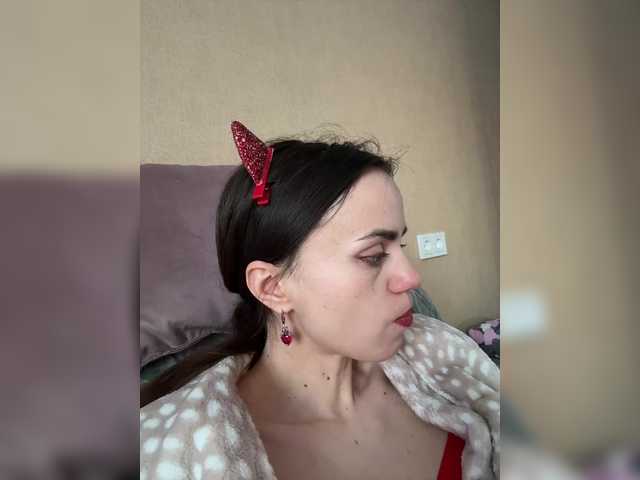 NEW-MODEL's BongaCams show and profile