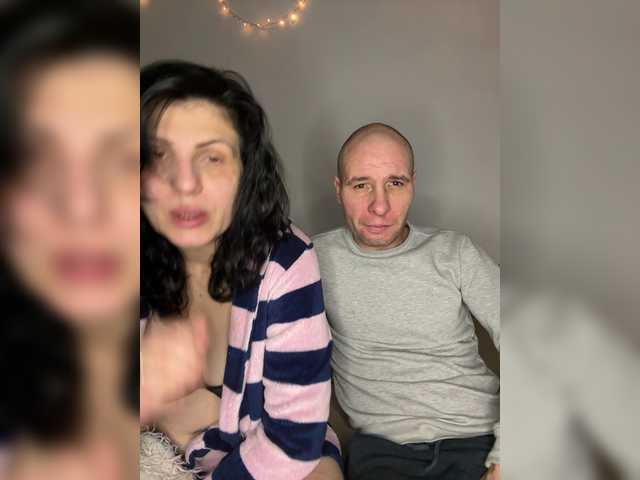 Irina423's BongaCams show and profile