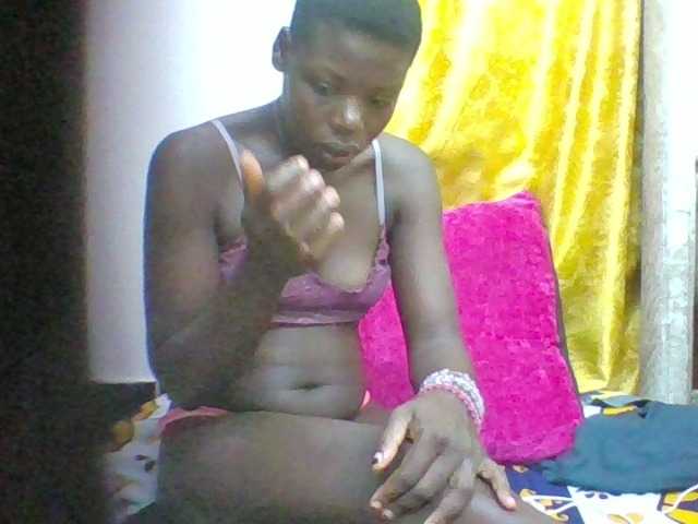 Sexyhotgal4's BongaCams show and profile