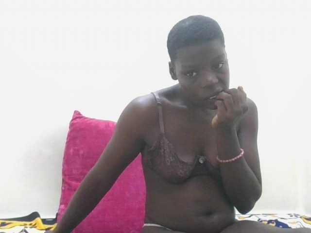 Sexyhotgal4's BongaCams show and profile