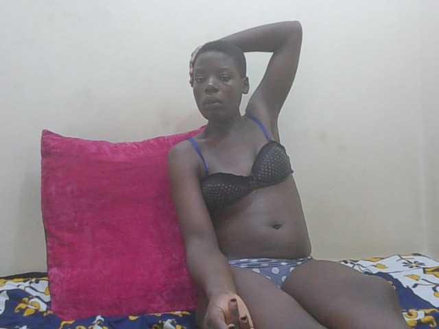 Sexyhotgal4's BongaCams show and profile