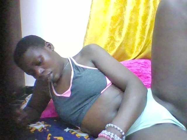 Sexyhotgal4's BongaCams show and profile