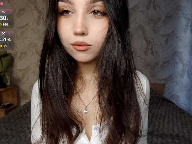 MeghanEberting's BongaCams show and profile