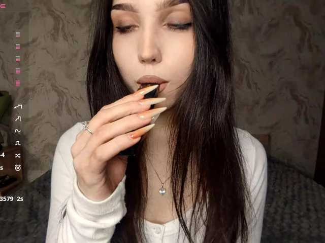 MeghanEberting's BongaCams show and profile