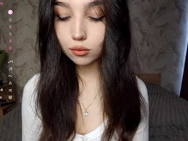 MeghanEberting's BongaCams show and profile