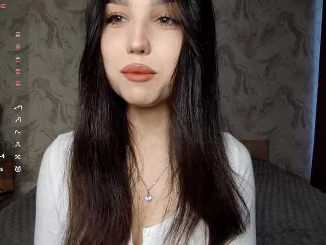 MeghanEberting's BongaCams show and profile