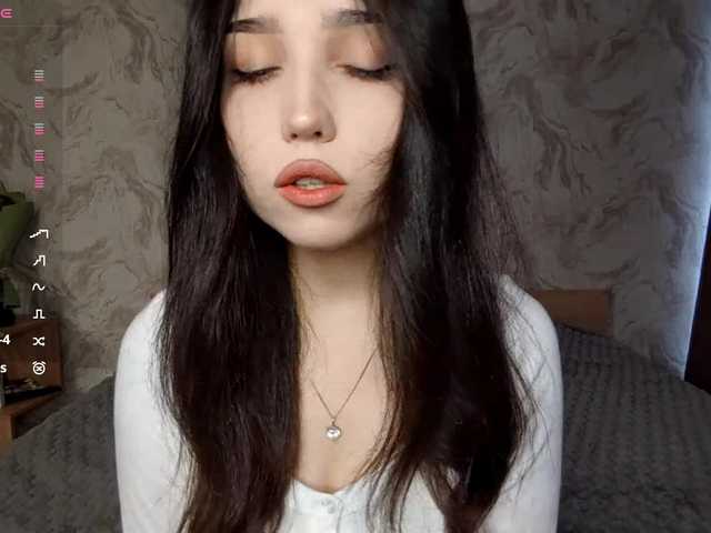 MeghanEberting's BongaCams show and profile