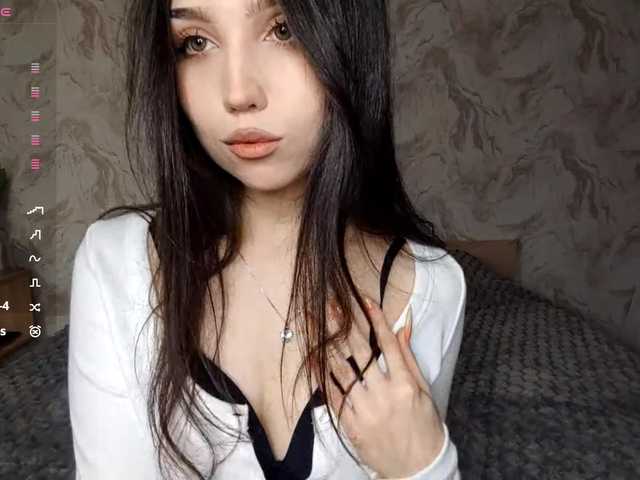 MeghanEberting's BongaCams show and profile