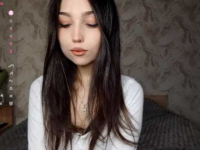 MeghanEberting's BongaCams show and profile