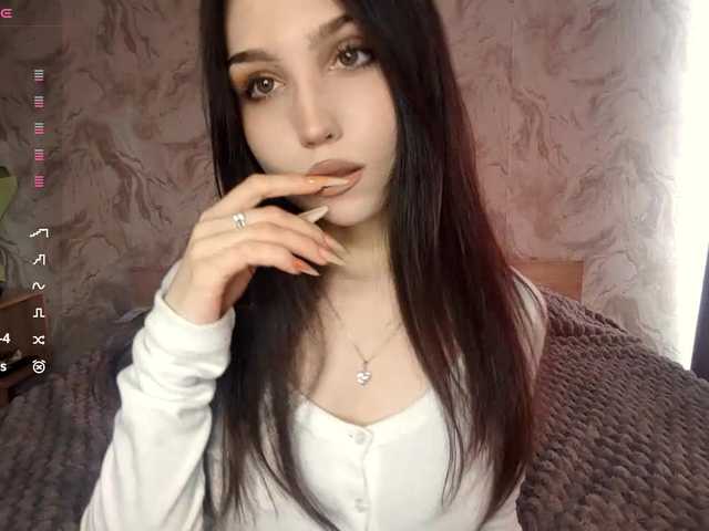 MeghanEberting's BongaCams show and profile