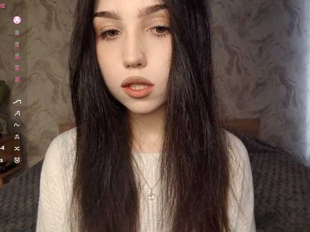 MeghanEberting's BongaCams show and profile