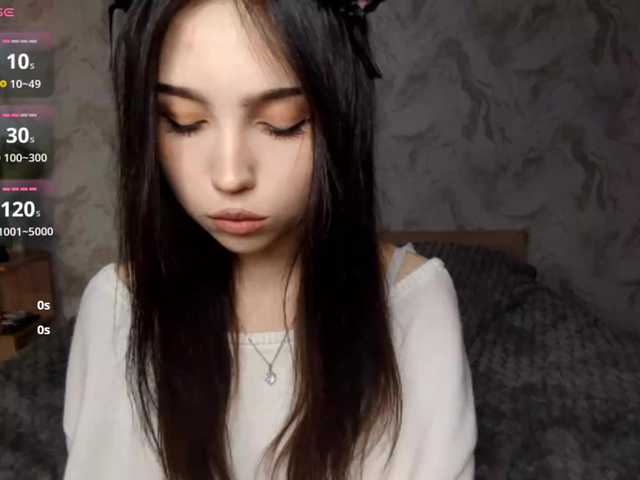 MeghanEberting live cam profile