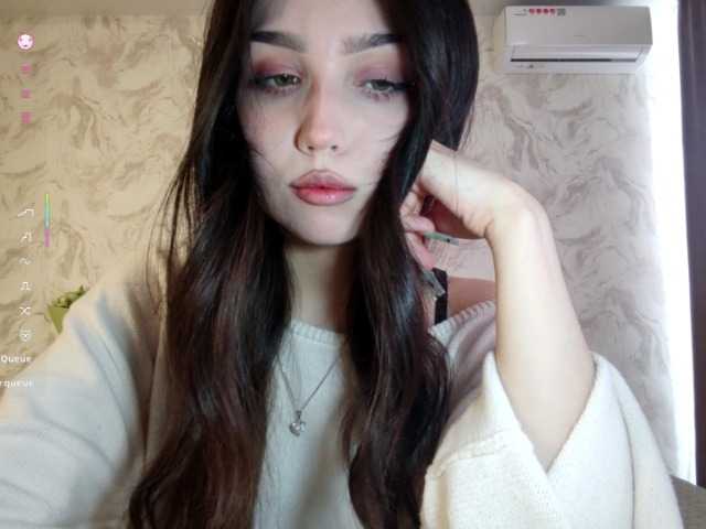 MeghanEberting's BongaCams show and profile