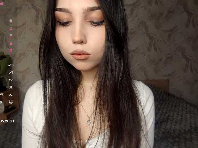 MeghanEberting's BongaCams show and profile