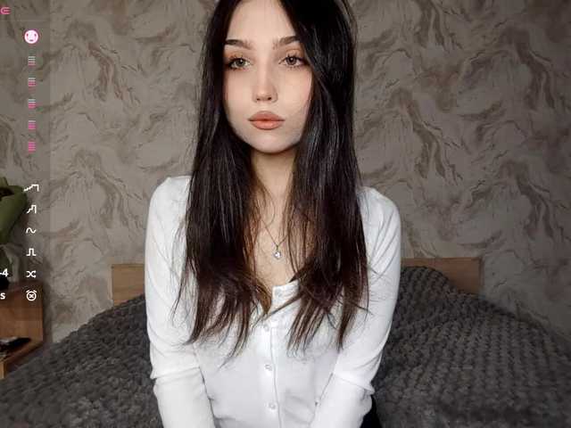 MeghanEberting's BongaCams show and profile