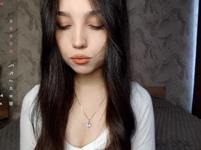 MeghanEberting's BongaCams show and profile