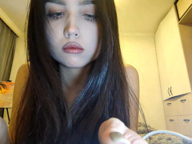 MeghanEberting's BongaCams show and profile