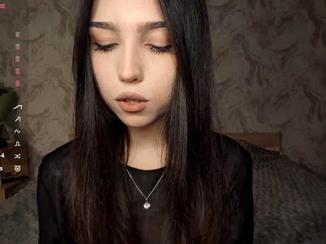 MeghanEberting's BongaCams show and profile