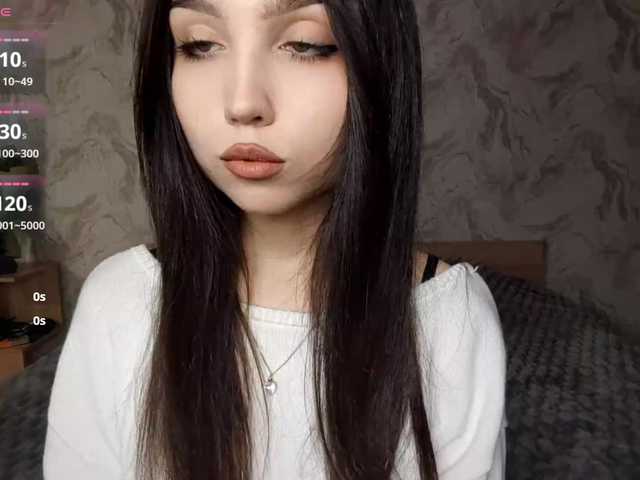 MeghanEberting live cam profile