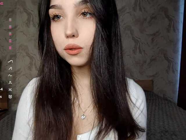 MeghanEberting's BongaCams show and profile