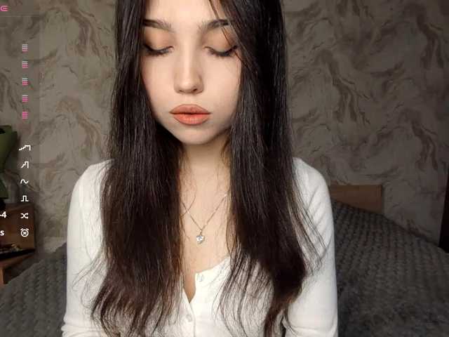 MeghanEberting's BongaCams show and profile