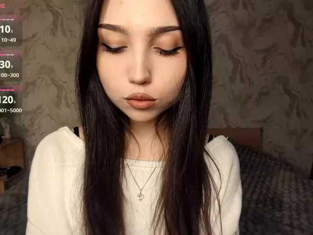 MeghanEberting live cam profile