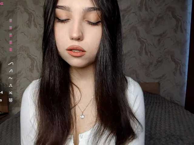 MeghanEberting's BongaCams show and profile