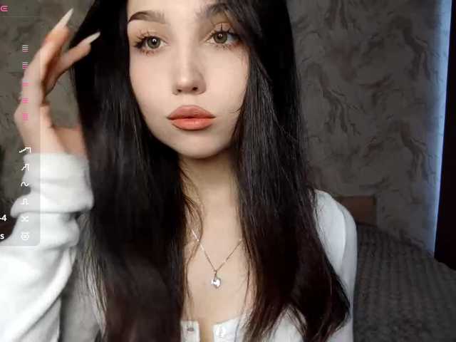 MeghanEberting's BongaCams show and profile