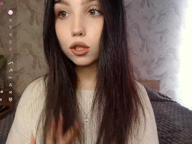 MeghanEberting's BongaCams show and profile