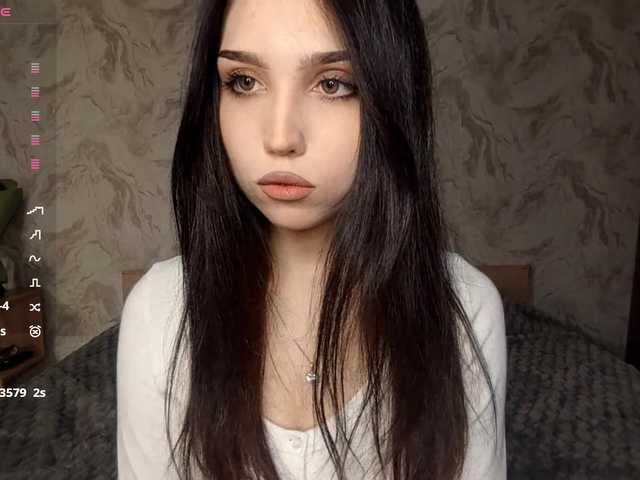 MeghanEberting's BongaCams show and profile