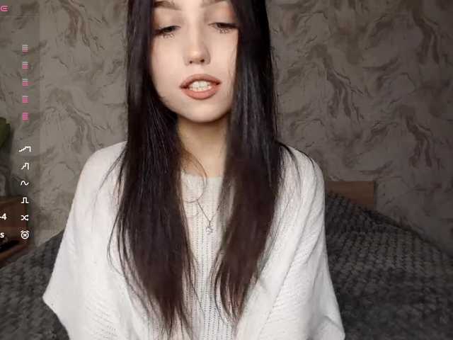 MeghanEberting's BongaCams show and profile